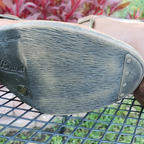 NEW Lucky Brand Tommie Boots Triple Buckles Distressed Leather Ankle Booties - Picture 8 of 14